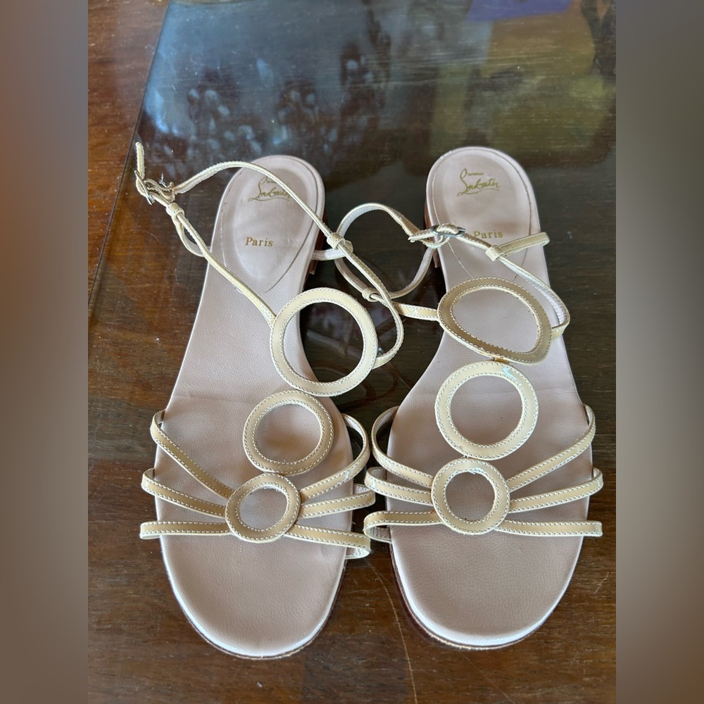 Christian  Louboutin  EU 40 Flat Sandals